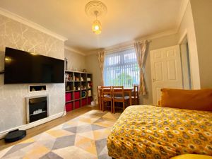 Lounge- click for photo gallery